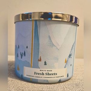 Bath & Body Works Candle